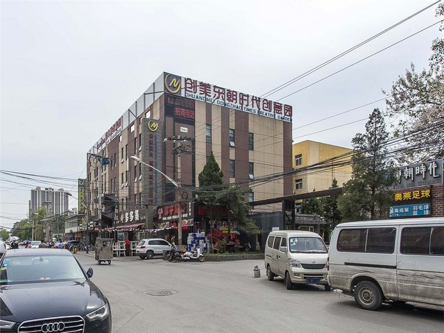 广州绿色环保防水公母插头供应